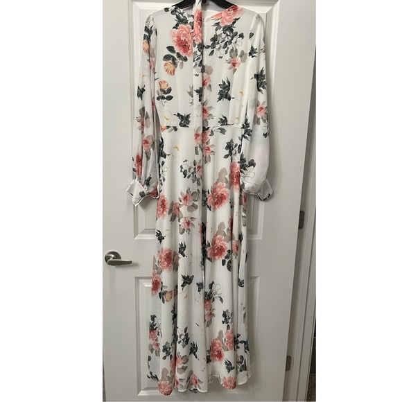 YUMI KIM Giselle White Floral Long Sleeve Maxi Dress - Picture 4 of 5